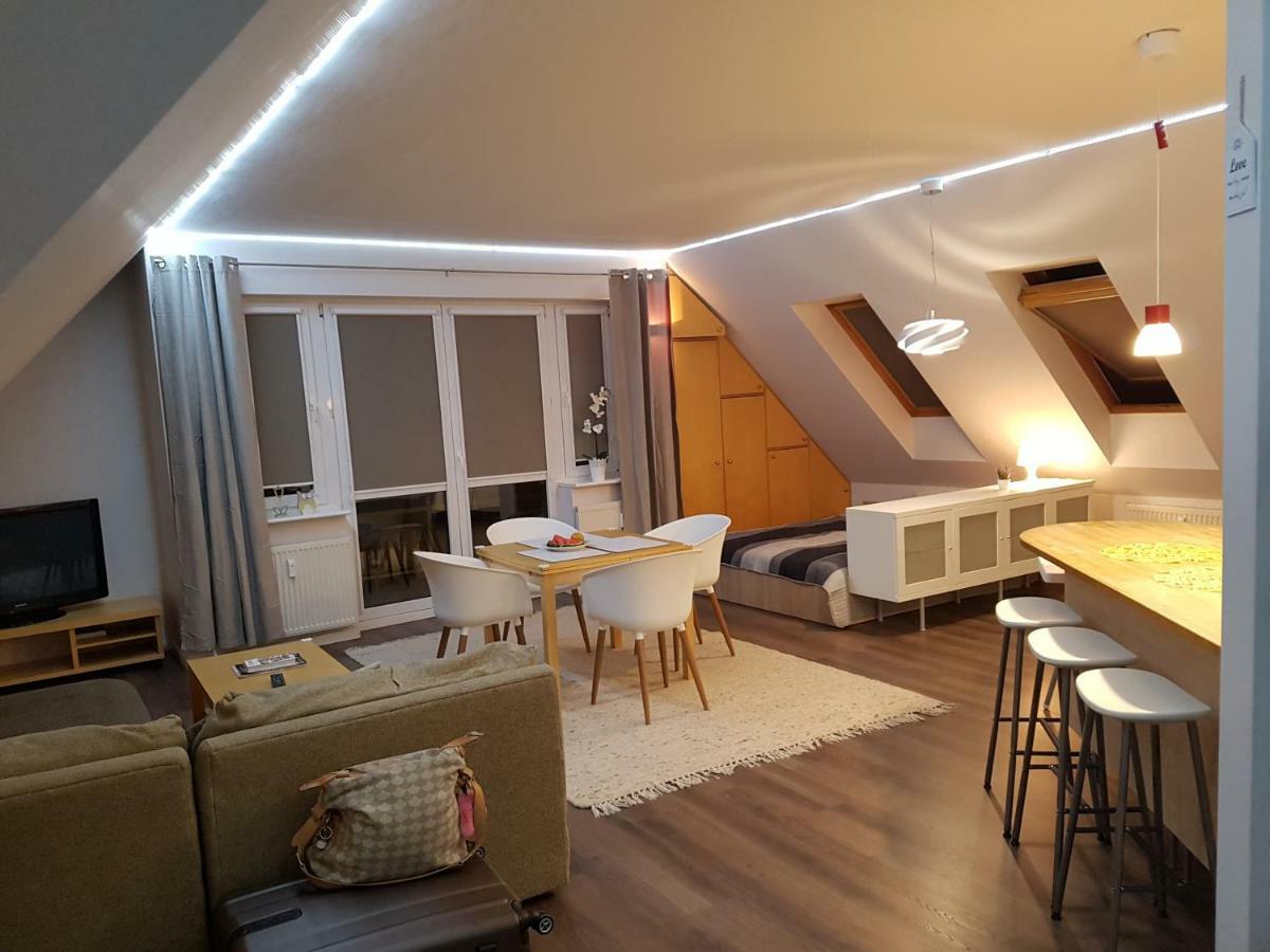 Apartament Klonowa 科沃布热格 外观 照片